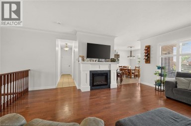 19 SPARROW Way Port Dover Ontario photo 17