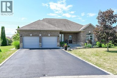19 SPARROW Way Port Dover Ontario photo 39