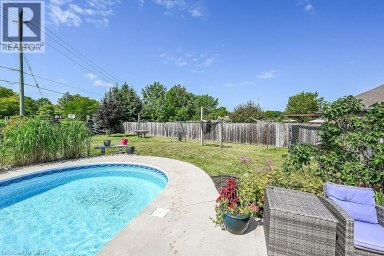 19 SPARROW Way Port Dover Ontario photo 43