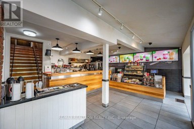 321 LAKESHORE ROAD E Oakville (OO Old Oakville) Ontario photo 4