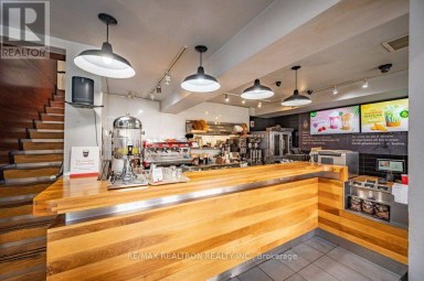 321 LAKESHORE ROAD E Oakville (OO Old Oakville) Ontario photo 6