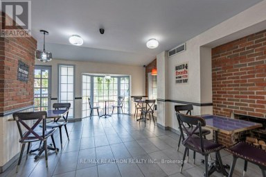 321 LAKESHORE ROAD E Oakville (OO Old Oakville) Ontario photo 8