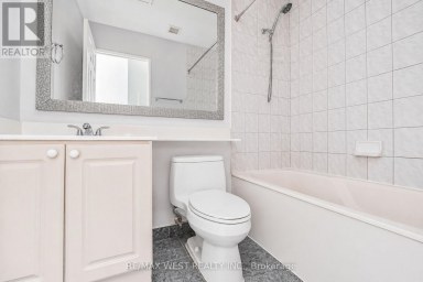 PH103 - 8 LEE CENTRE DRIVE Toronto (Woburn) Ontario photo 6