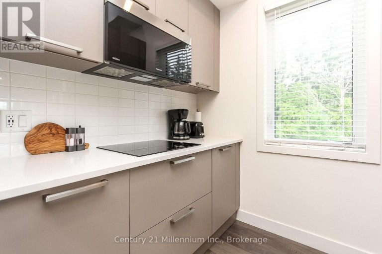 107 - 10 BECKWITH LANE, Blue Mountains, Ontario, L9Y0N5