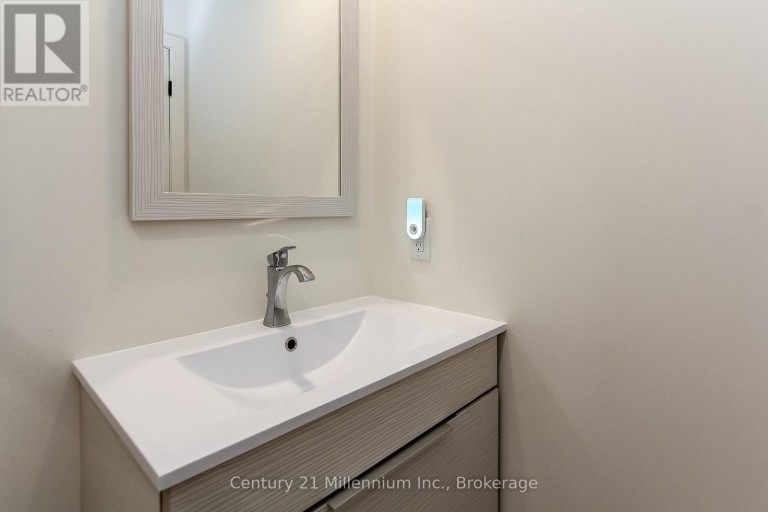 107 - 10 BECKWITH LANE, Blue Mountains, Ontario, L9Y0N5
