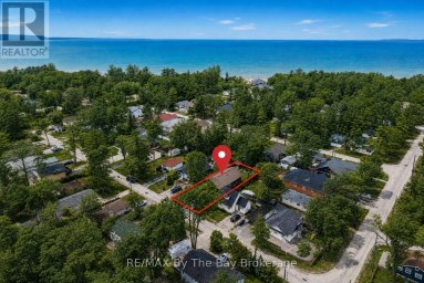 12 5TH LANE Wasaga Beach Ontario photo 2
