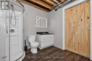 12 5TH LANE Wasaga Beach Ontario photo 36