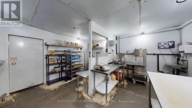 A-4 - 9001 DUFFERIN STREET Vaughan (Patterson) Ontario photo 21