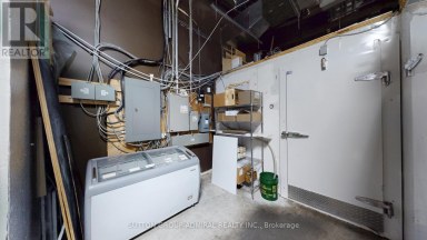 A-4 - 9001 DUFFERIN STREET Vaughan (Patterson) Ontario photo 27