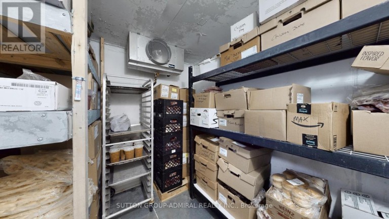 A-4 - 9001 DUFFERIN STREET, Vaughan (Patterson), Ontario, L4J0H7