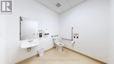 A-4 - 9001 DUFFERIN STREET Vaughan (Patterson) Ontario photo 41
