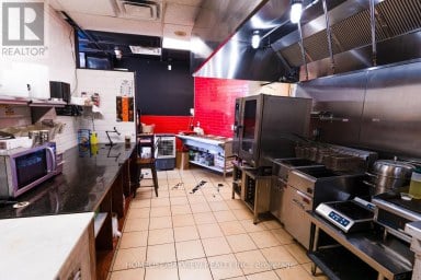 104 - 2240 LAKE SHORE BOULEVARD W Toronto (Mimico) Ontario photo 10