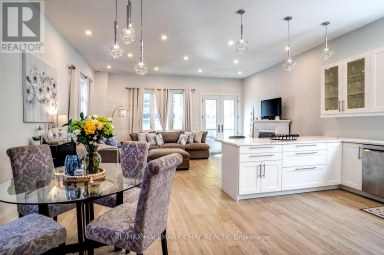 611 NORTHCLIFFE BOULEVARD Toronto (Oakwood Village) Ontario photo 2