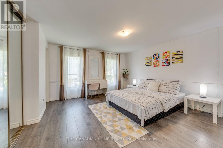 3 - 2226 UPPER MIDDLE ROAD, Burlington (Brant Hills), Ontario, L7P2Z9