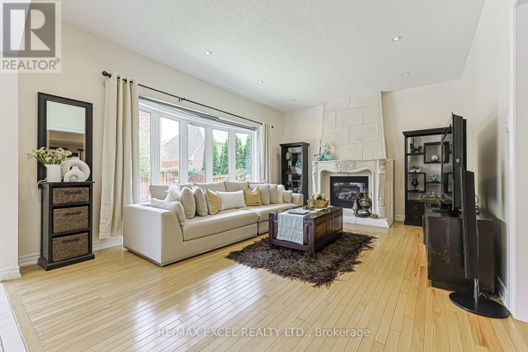 173 SELWYN ROAD, Richmond Hill (Jefferson), Ontario, L4E5E6