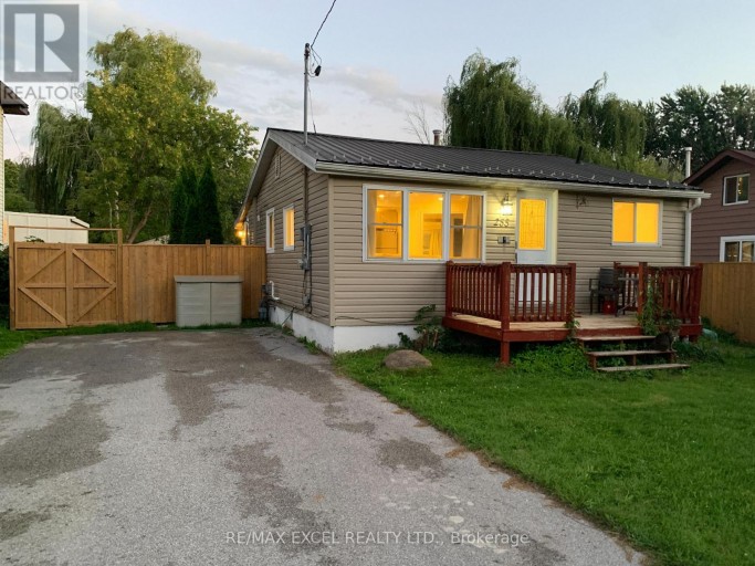 255 PARKWAY AVENUE, Georgina (Keswick South), Ontario, L4P2W1