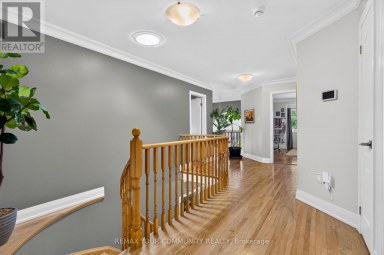 15 KLAMATH COURT Vaughan (Maple) Ontario photo 17