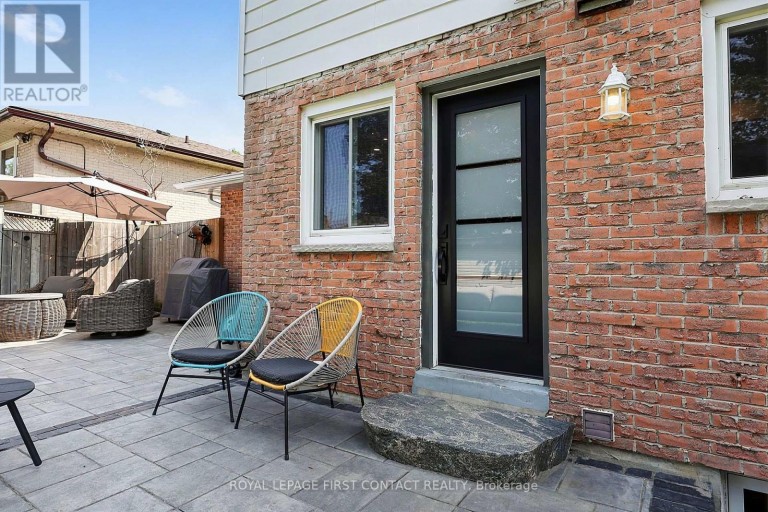 12 DAVIES CRESCENT, Barrie (Grove East), Ontario, L4M2M3