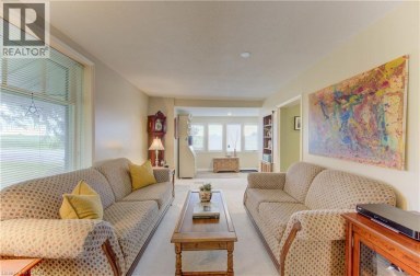 1623 WILMOT CENTRE Road Baden Ontario photo 12