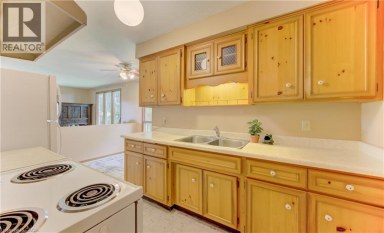 1623 WILMOT CENTRE Road Baden Ontario photo 26