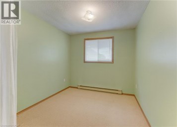 1623 WILMOT CENTRE Road Baden Ontario photo 32