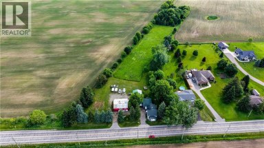 1623 WILMOT CENTRE Road Baden Ontario photo 8