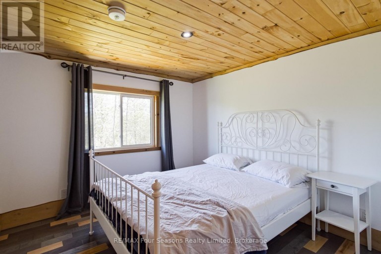 025359 EUPH-ST VINCENT TOWNLINE, Meaford, Ontario, N4L1W5