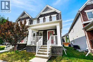 30 Yorkville Boulevard SW Calgary Alberta photo 1