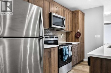30 Yorkville Boulevard SW Calgary Alberta photo 12