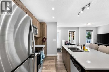 30 Yorkville Boulevard SW Calgary Alberta photo 13