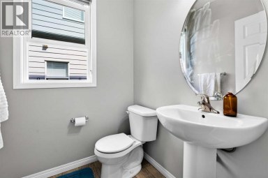 30 Yorkville Boulevard SW Calgary Alberta photo 16
