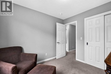 30 Yorkville Boulevard SW Calgary Alberta photo 33