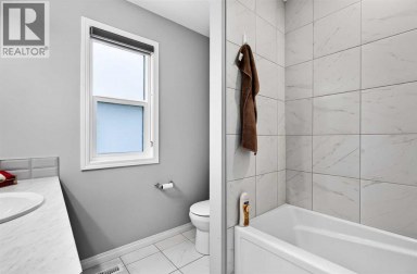 30 Yorkville Boulevard SW Calgary Alberta photo 34