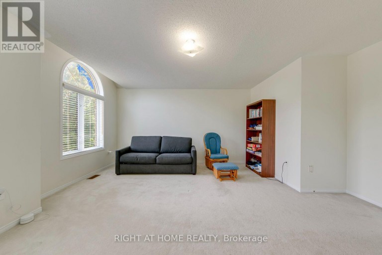 2244 OVERFIELD ROAD, Oakville (WT West Oak Trails), Ontario, L6M3S8