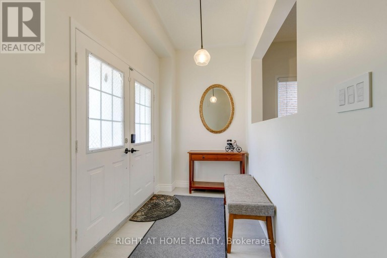 2244 OVERFIELD ROAD, Oakville (WT West Oak Trails), Ontario, L6M3S8