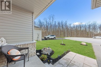 55 RALPH DALTON BOULEVARD Tay (Victoria Harbour) Ontario photo 3