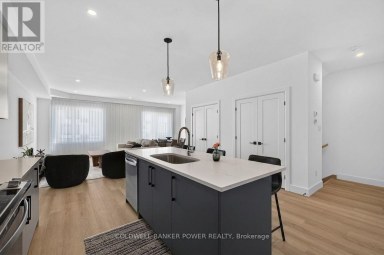 9 - 3534 EMILYCARR LANE London South (South W) Ontario photo 10