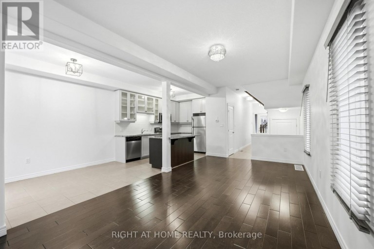 32 ROLLING LANE, Hamilton (Vincent), Ontario, L8K0A1