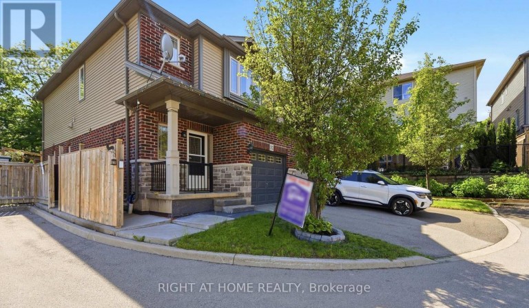 32 ROLLING LANE, Hamilton (Vincent), Ontario, L8K0A1