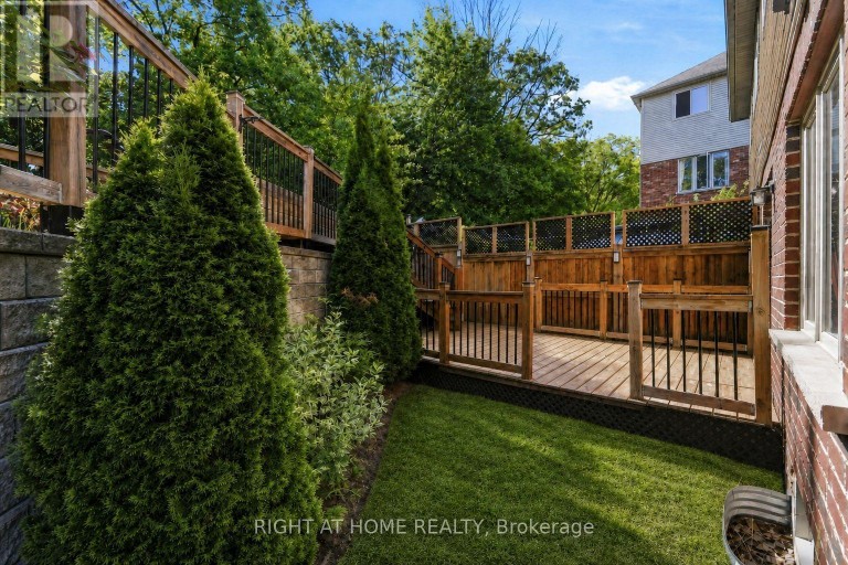 32 ROLLING LANE, Hamilton (Vincent), Ontario, L8K0A1