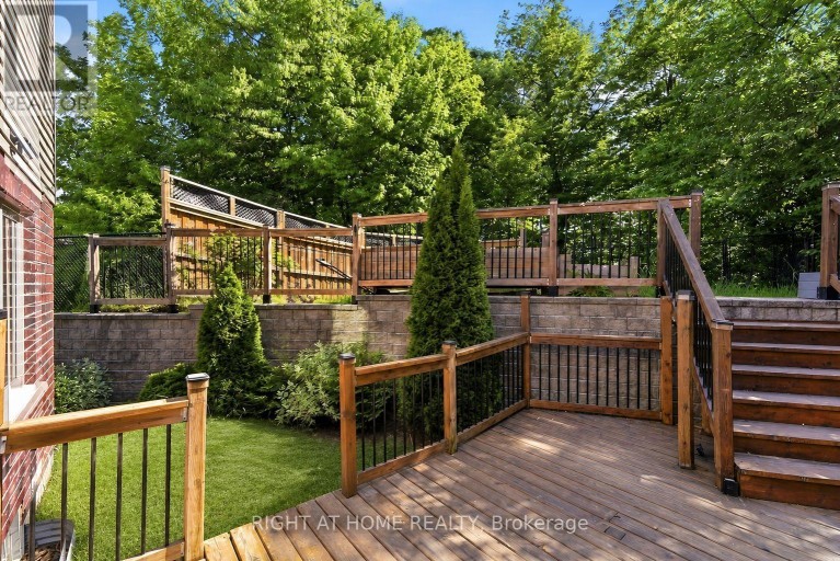 32 ROLLING LANE, Hamilton (Vincent), Ontario, L8K0A1