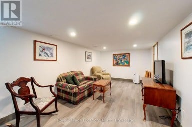 108 GEORGIAN BEACH LANE Meaford Ontario photo 34