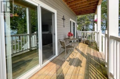 108 GEORGIAN BEACH LANE Meaford Ontario photo 4