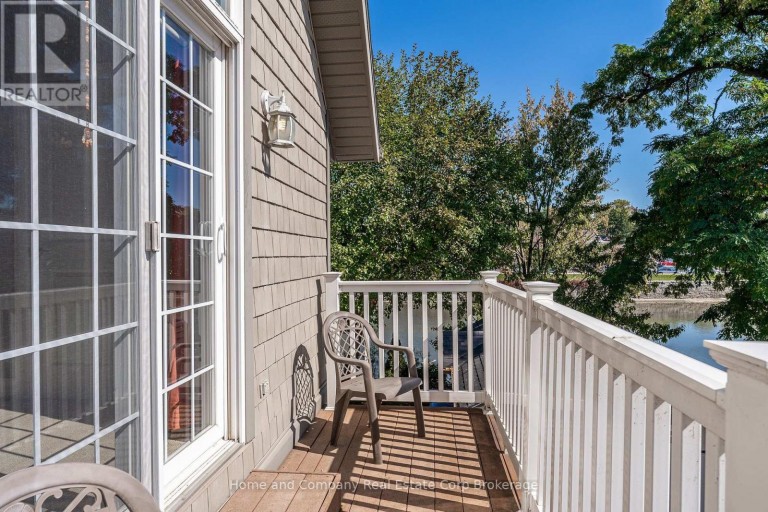 35 THOMAS STREET, St. Marys, Ontario, N4X1A2