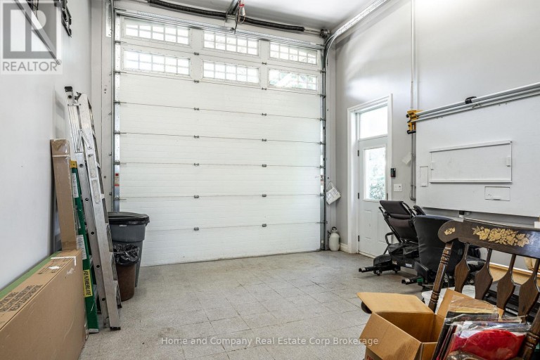 35 THOMAS STREET, St. Marys, Ontario, N4X1A2