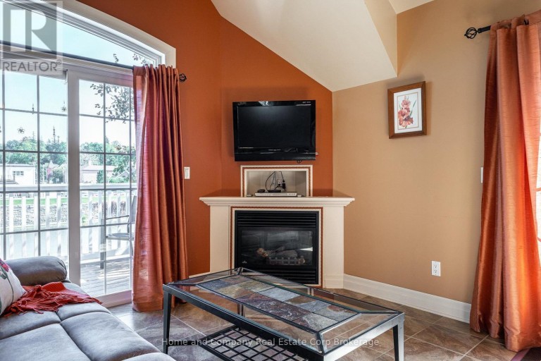 35 THOMAS STREET, St. Marys, Ontario, N4X1A2