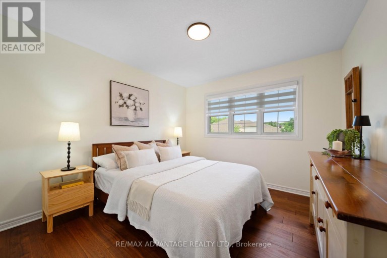 1519 SHORE ROAD, London South (South A), Ontario, N6K4Z5