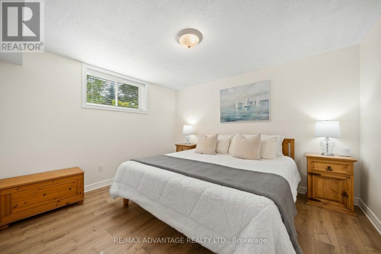 1519 SHORE ROAD, London South (South A), Ontario, N6K4Z5