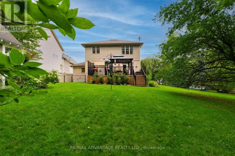 1519 SHORE ROAD, London South (South A), Ontario, N6K4Z5