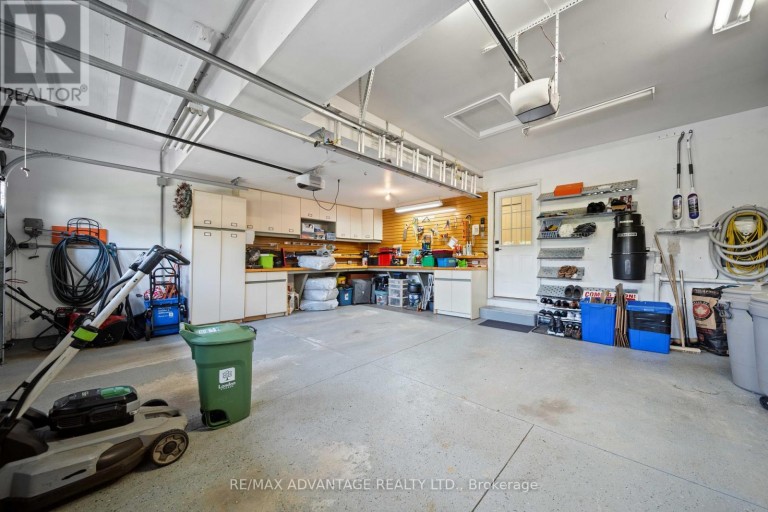 1519 SHORE ROAD, London South (South A), Ontario, N6K4Z5